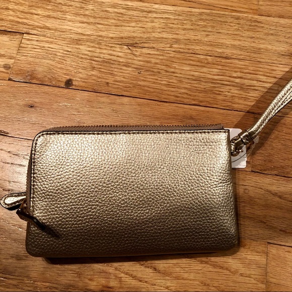 Coach wristlet/wallet - Picture 4 of 4